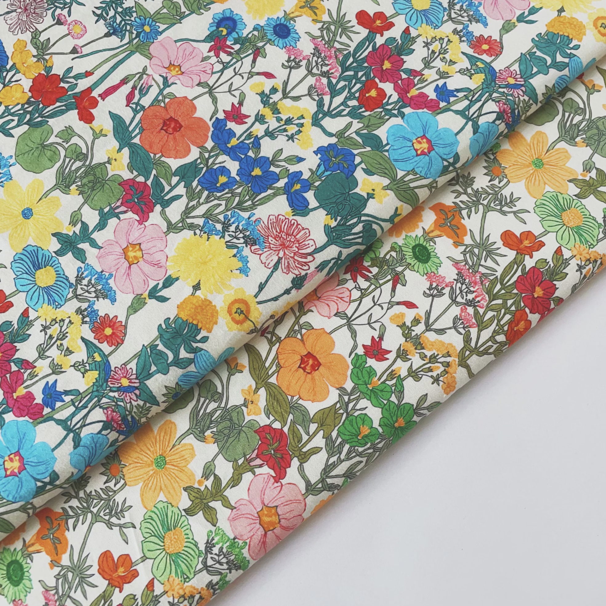 Textile And Sewing Materials - Vintage Floral Printed Cotton Fabric Soft