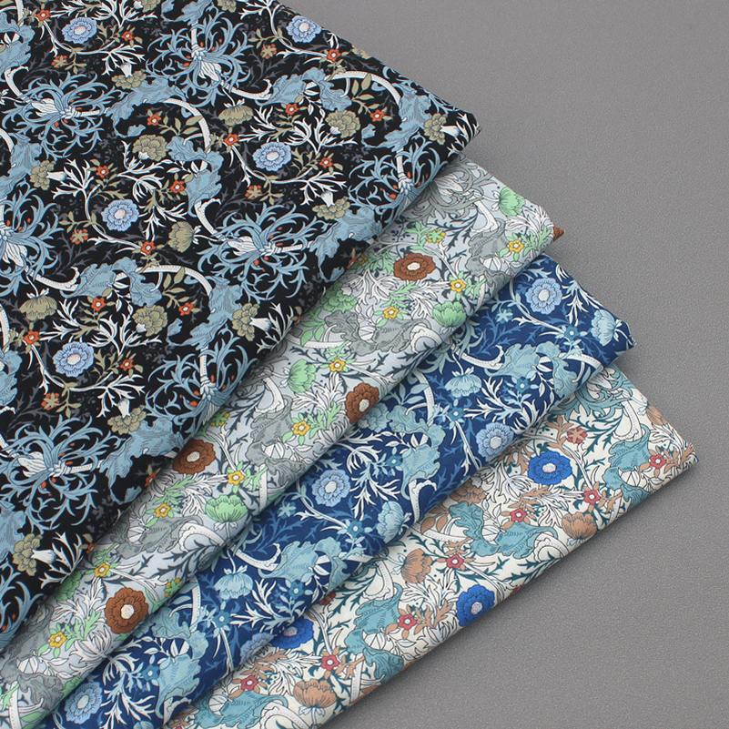 New listing William Morris Fab - Sewing By avaliação e preço