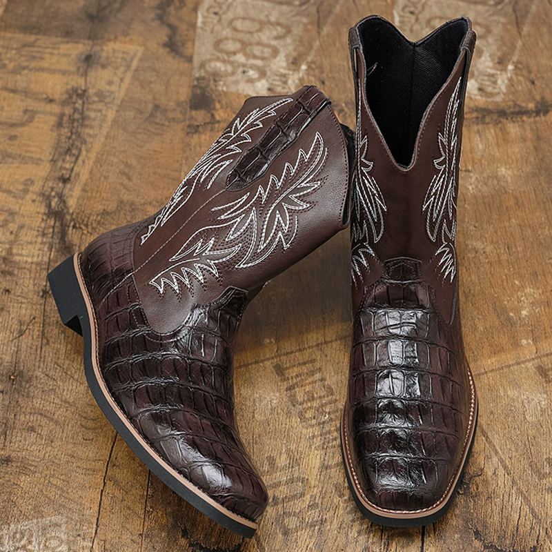 Retro Wide Toe Western Cowboy  - Sewing Embroidery Fabric avaliação e preço