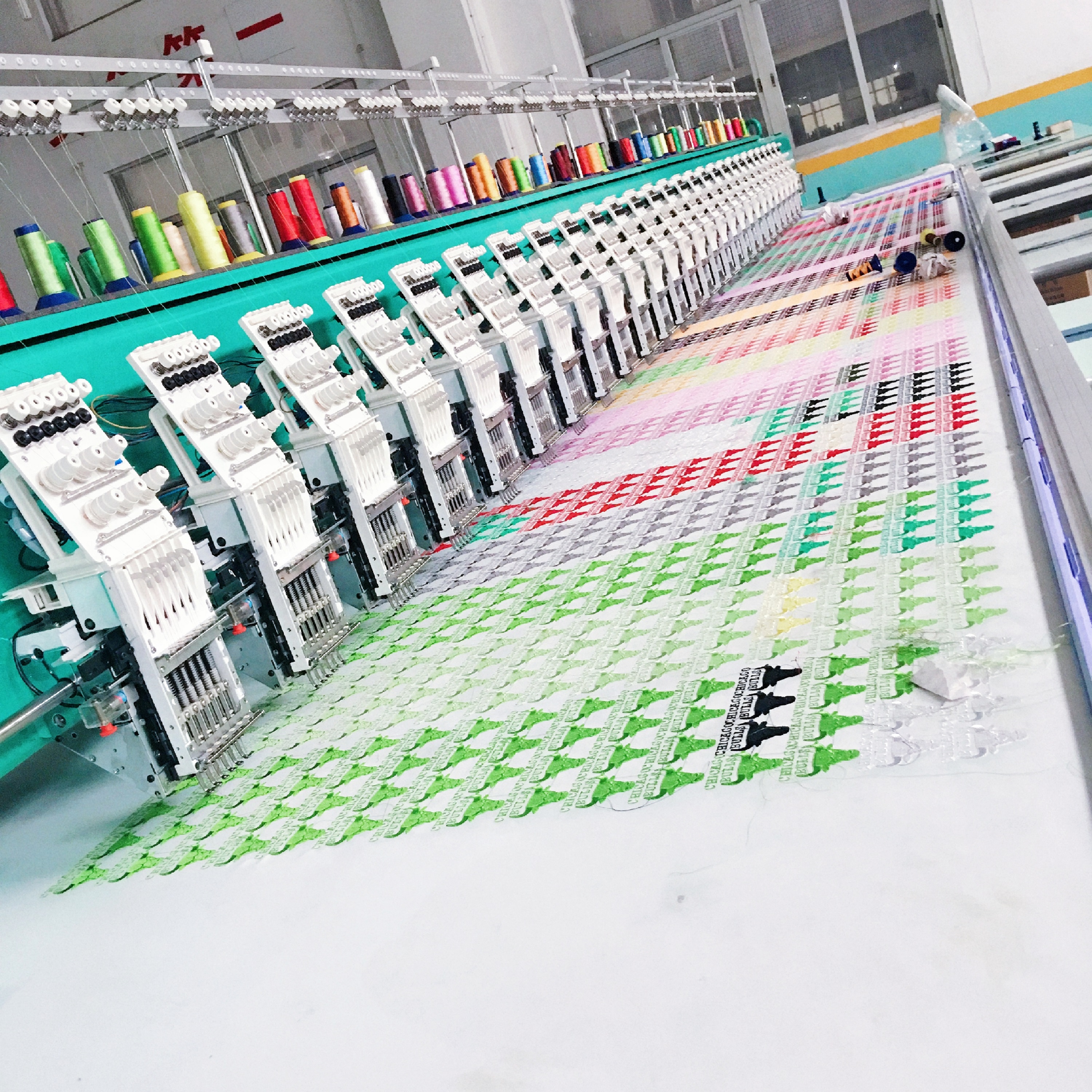Yonthin Computer Embroidery Ma - Sewing Machine In Textile avaliação e preço
